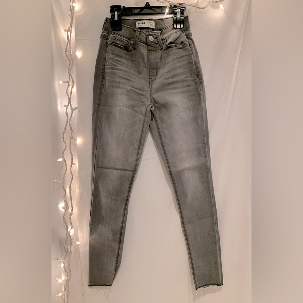 Mudd Flex Stretch Grey High-Rise Ankle Jegging